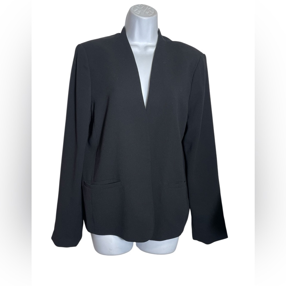 LOFT blazer size 14 solid Black Tailored Blazer Modern with Pockets‎ 🖤